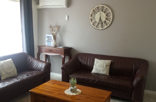 Mira Mar Apartment | Middleton Mews unit 6