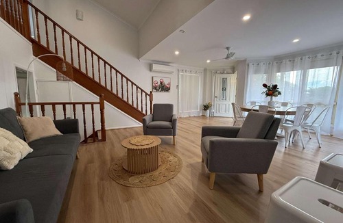 Scarness House | Midtown Oasis - Sleeps 9