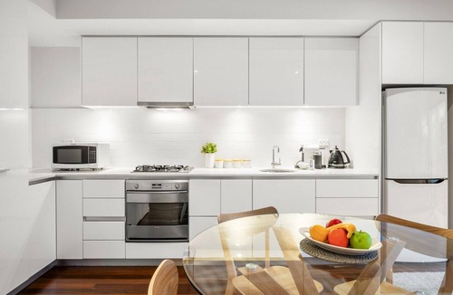 Prahran Apartment | “MILA” Trendy Prahran 1-Bed Apartment with Balcony