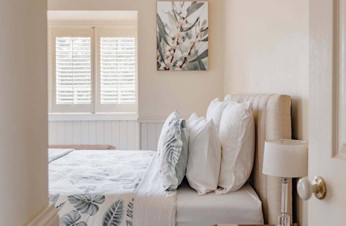 Montville Resort | Mill Hill Cottage - Montville
