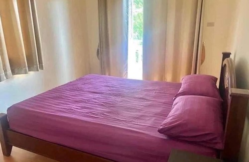 Tha Thaewawong Villa | Millenium villa