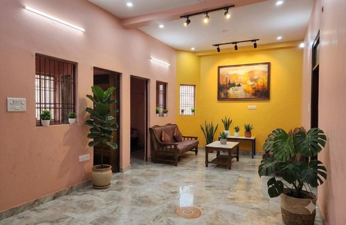 Faridabad House | Minimalist Haven