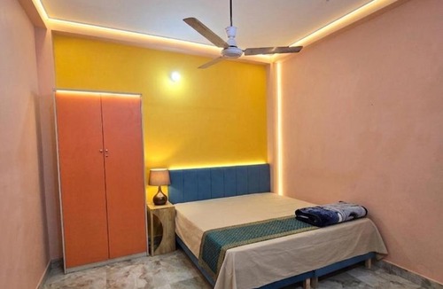 Faridabad House | Minimalist Haven