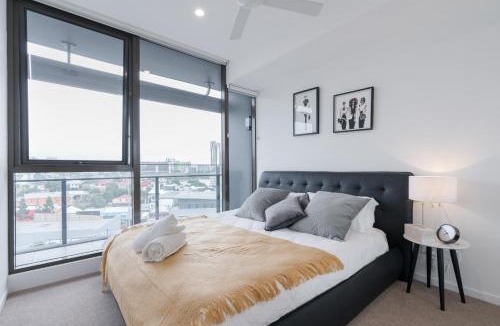 Newstead Apartment | Minimalist & Warming APT - Close to CBD and Valley