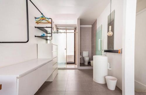 Si Phraya Villa | MIQ 5br/Silom Bts,Mrt/Wifi 1000MB/Jacuzzi/16pax