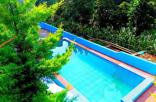 Chithirapuram Hotel | Misty pool villa