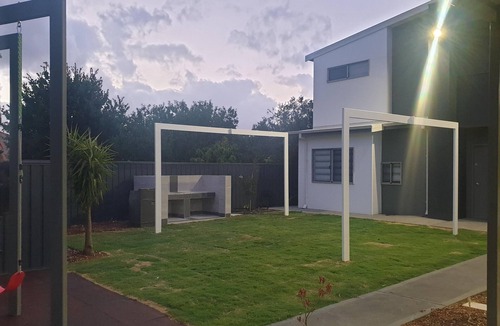 Kelmscott Apartment | MODERN 2 BED APARTMENTS WITH WHEELCHAIR ACCESS