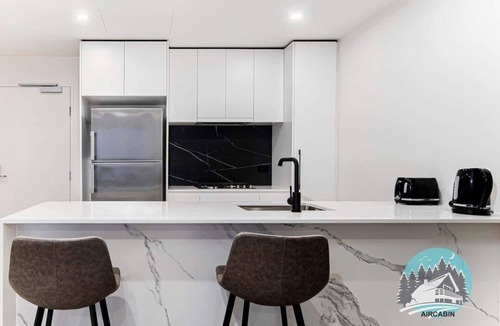 Melrose Park Apartment | Modern 2BR Apartment Balcony