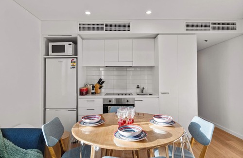 Adelaide Central Business District Apartment | Modern 2BR Apartment in Adelaide's Vibrant CBD