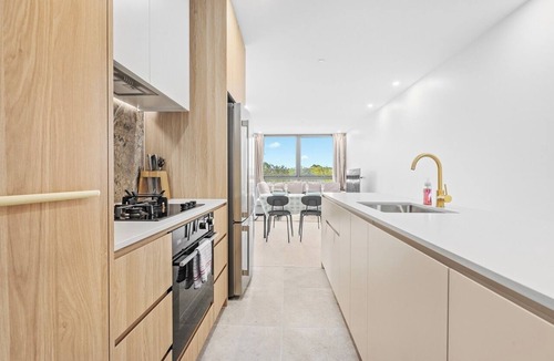 Dickson Apartment | Modern 2BR Living with EV Charging and 7-Min to Tram