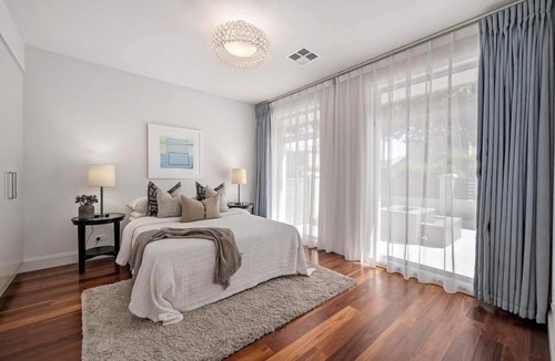 Beaumont House | Modern 4BDR 2BTH Home