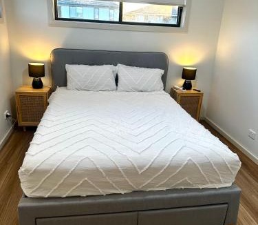 Riverstone House | Modern 4BR 3 Bath Home in Grantham Farm