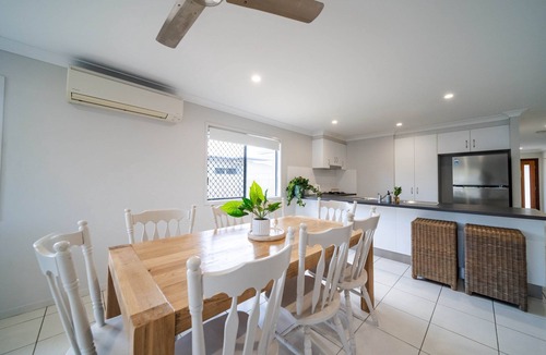 Burdell House | Modern 4BR Retreat | Space & Comfort for All