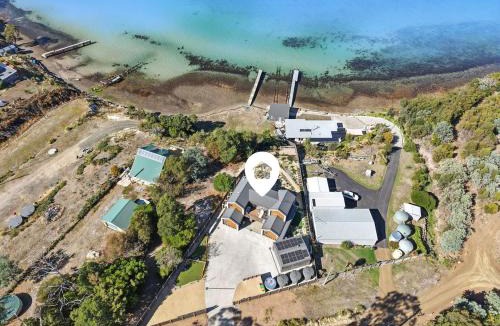 Connellys Marsh House | Modern Coastal Retreat and Hot Tub