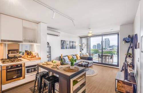 Bowen Hills Apartment | Modern Homely 2BR APT w Parking Bowen Hills