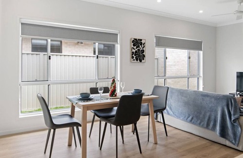 Park Ridge House | Modern House w/Patio & Family Comfort