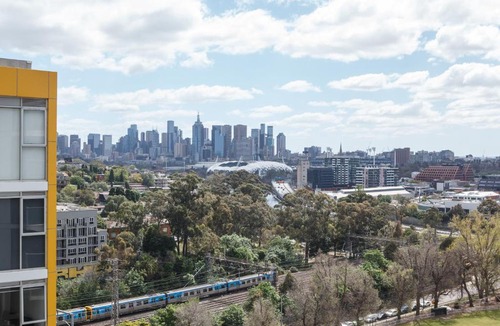 South Yarra Apartment | Modern Nomads South Yarra Tranquil 2BR with Balcony Near Station