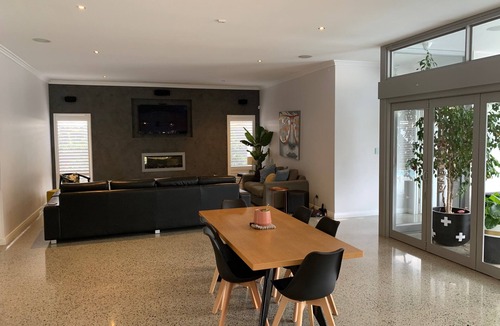 Mount Claremont House | Modern Perth Western Suburbs Home
