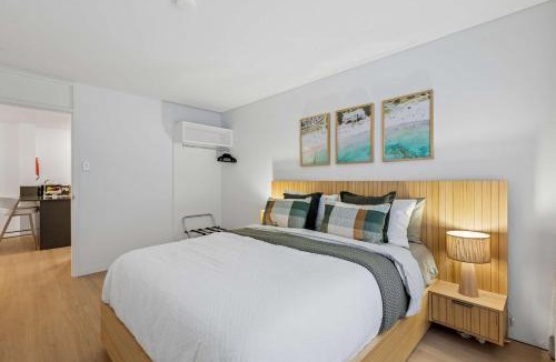 East Perth Apartment | Modern Renovated 2BR Apartment in East Perth