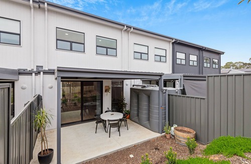 Mount Barker House | Modern Retreat in Mount Barker: Your Ideal Getaway