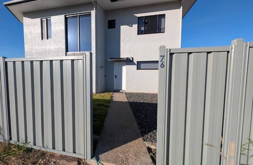 Berrimah Apartment | Modern Studio Retreat in Exclusive Northcrest