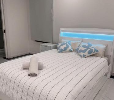 Ferryden Park House | Modern Suite Near Adelaide CBD