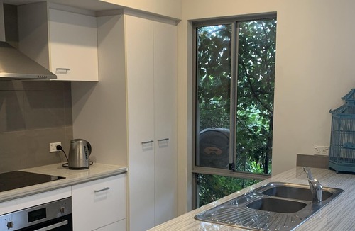 Yanchep House | Modern townhouse close to lagoon