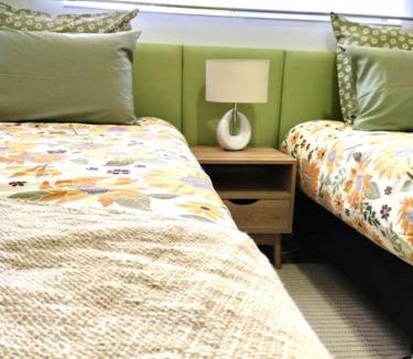 Tuart Hill Apartment | Modern Unit Near CBD & Beach, Free Parking