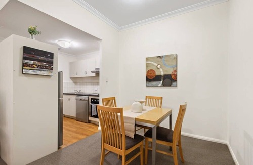 Northbridge Apartment | Modest Perth Apartment