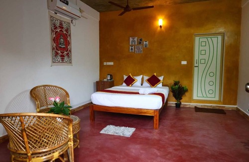 Auroville Bed & Breakfast | Moksha Resort