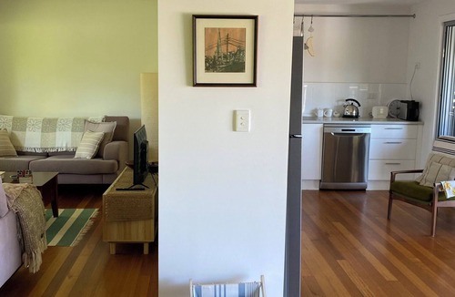 Mollymook Beach Cottage | Molly House - Cottage close to Narrawallee Beach