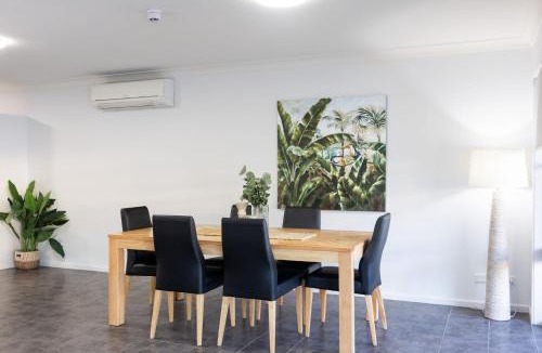 Mollymook Apartment | Mollymook Luxury Beachfront Apartment 3