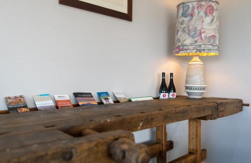 Molong House | Molong House WIth A View, NSW