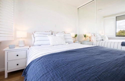 Mona Vale Apartment | Mona Vale Surf to Tee