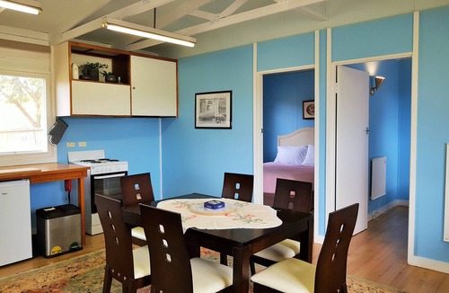 Coragulac Cottage | Monash Cottage - Pet Friendly Accommodation