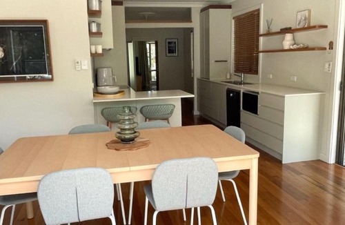 Hawks Nest House | Monterra Ave Magic
