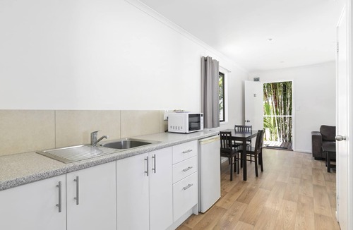 Mossman Hotel | Mossman Resort Holiday Villas