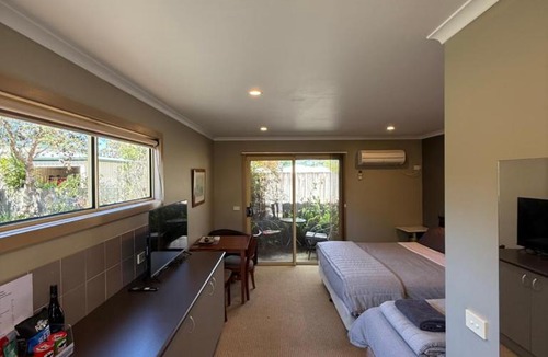 Strahan Hotel | Motel Strahan