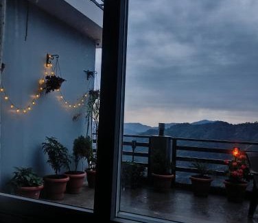 Shimla House | Mountain and peace