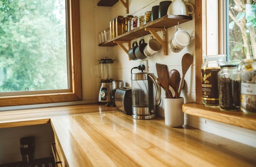 Rawson House | Mountain retreat - views, outdoor baths, WiFi