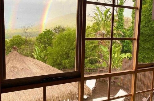 The Basin House | Mountain View Spa Cottage