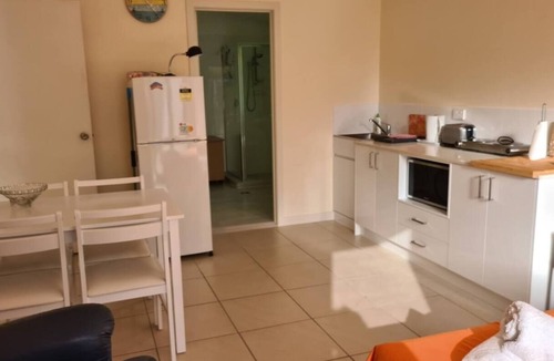 Mount Coolum Apartment | Mountain Views near the Sea