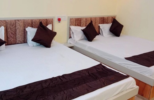 Rampur Hat Hotel | Mukherjee Lodge