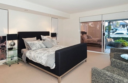 Minyama Villa | Mulloka Villa. Sunshine Coast - Absolute Waterfront. Private Infinity Pool