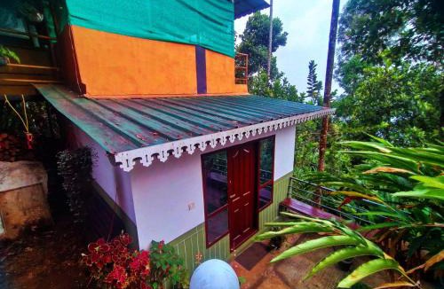 Devikolam Bed & Breakfast | Munnar Plantation Home stay Tea Drops