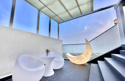 Taman Melaka Raya Apartment | MW Imperio Residence 2Bedroom Sea View Private Jacuzzi Villa