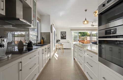 McCrae House | My Place, McCrae - Private, stylish and perfectly located, My Place is your home away from home on the Mornington Peninsula.