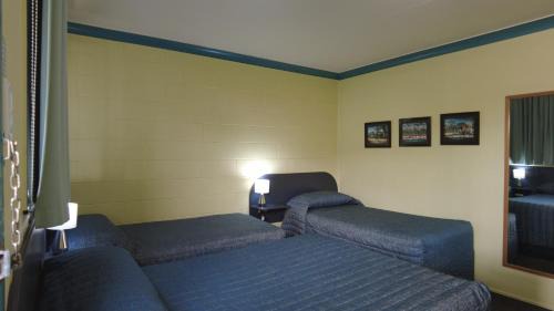 Nanango Hotel | Nanango Antler Motel