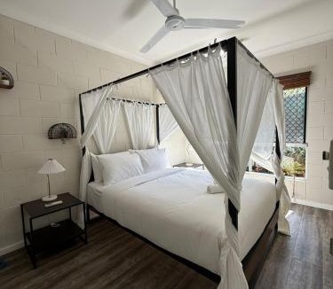 Leanyer Apartment | Nature's Nest - Pool - SPA - Outdoor Kitchen and Dining
