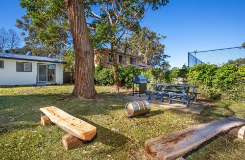 Callala Bay House | Nautilus Pet Friendly 5 Mins Walk to Bay